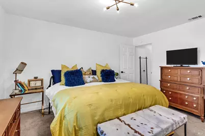 407 Rinconada Court, Benicia, CA 94510 - Photo 8
