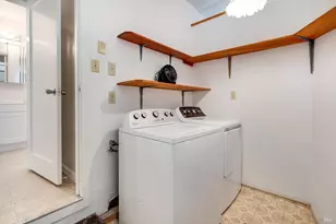 303 Ashlar Dr, Napa, CA 94558 - Photo 24
