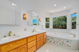 303 Ashlar Dr, Napa, CA 94558 - Photo 18