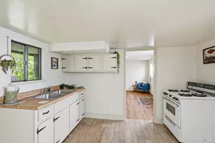 1614 Russell St, Berkeley, CA 94703 - Photo 30