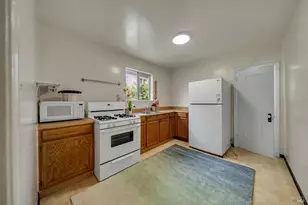 1614 Russell St, Berkeley, CA 94703 - Photo 22