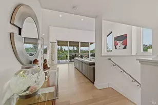 316 Deer Hollow Dr, Napa, CA 94558 - Photo 2