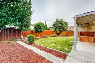 1702 Capistrano Dr, Petaluma, CA 94954 - Photo 56