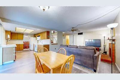 1702 Capistrano Drive, Petaluma, CA 94954 - Photo 18