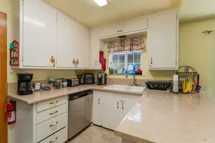 119 Doolan Dr, Ukiah, CA 95482 - Photo 8