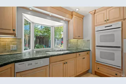 31 Briarwood Drive, San Rafael, CA 94901 - Photo 10