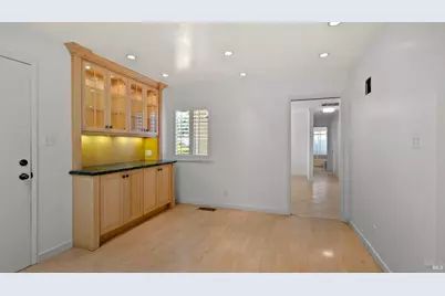 31 Briarwood Drive, San Rafael, CA 94901 - Photo 12