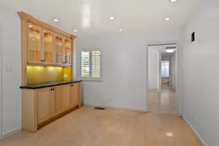 31 Briarwood Dr, San Rafael, CA 94901 - Photo 12
