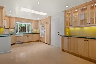 31 Briarwood Dr, San Rafael, CA 94901 - Photo 8
