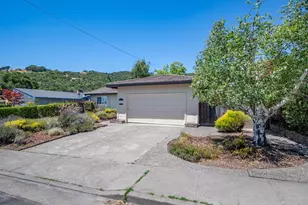 31 Briarwood Dr, San Rafael, CA 94901 - Photo 40