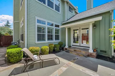 718 West K Street, Benicia, CA 94510 - Photo 40