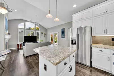 718 West K Street, Benicia, CA 94510 - Photo 16