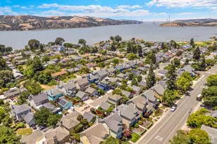 718 W K St, Benicia, CA 94510 - Photo 4