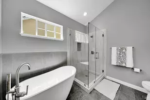 718 W K St, Benicia, CA 94510 - Photo 40