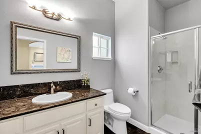 718 West K Street, Benicia, CA 94510 - Photo 22