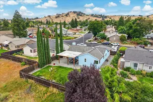 453 Shannon Dr, Vacaville, CA 95688 - Photo 32