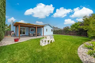453 Shannon Dr, Vacaville, CA 95688 - Photo 26