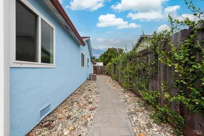 453 Shannon Drive, Vacaville, CA 95688 - Photo 38