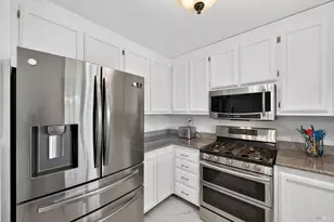 453 Shannon Dr, Vacaville, CA 95688 - Photo 16