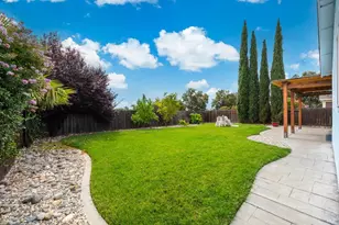 453 Shannon Dr, Vacaville, CA 95688 - Photo 28