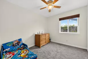 453 Shannon Dr, Vacaville, CA 95688 - Photo 16