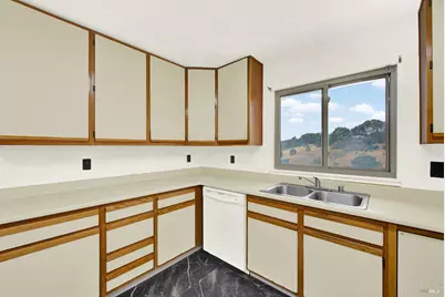 143 Creekview Drive, Vallejo, CA 94591 - Photo 16