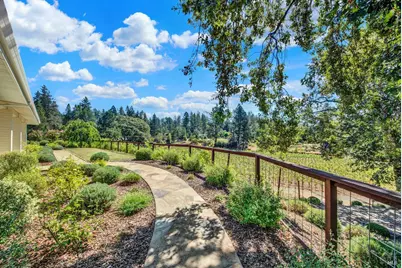 875 White Cottage Road, Angwin, CA 94508 - Photo 26