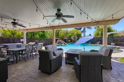 1036 Boone Court, Vacaville, CA 95687 - Photo 38