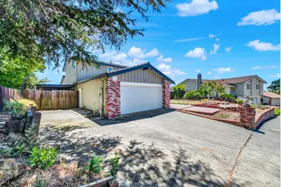 244 Baker Street, Benicia, CA 94510 - Photo 4