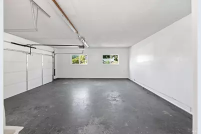 2510 Las Gallinas Avenue, San Rafael, CA 94903 - Photo 30