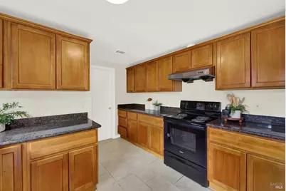 2819 Sundown Circle, Fairfield, CA 94533 - Photo 24