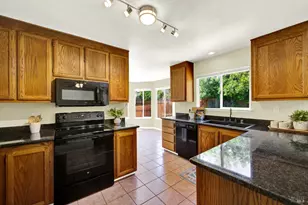 1166 Mahogany Ct, Fairfield, CA 94534 - Photo 14