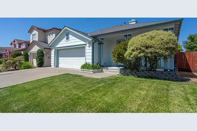 2795 Red Tail Street, Santa Rosa, CA 95407 - Photo 2