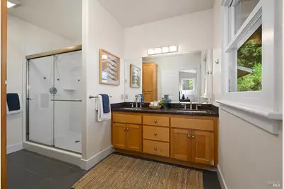 1026 Sunset Drive, Healdsburg, CA 95448 - Photo 18