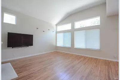 613 Edenderry Drive, Vacaville, CA 95688 - Photo 16