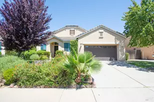 613 Edenderry Dr, Vacaville, CA 95688 - Photo 2