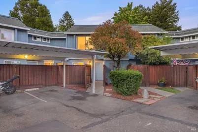 700 Racquet Club Circle, Rohnert Park, CA 94928 - Photo 8