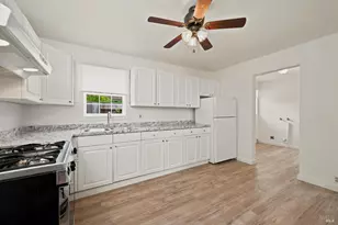 2730 El Dorado St, Napa, CA 94558 - Photo 10