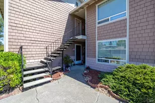 6530 Country Club Dr, Rohnert Park, CA 94928 - Photo 2