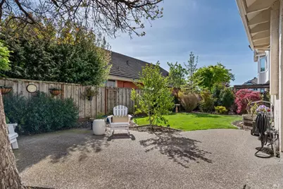 413 Redrock Way, Petaluma, CA 94954 - Photo 30