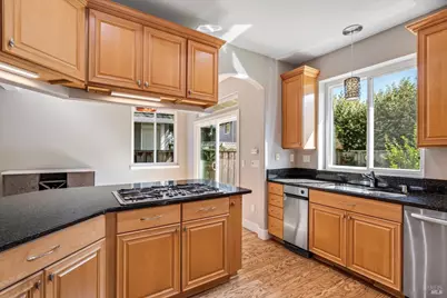 413 Redrock Way, Petaluma, CA 94954 - Photo 8