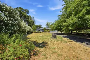 18158 Fishhook Ct, Hidden Valley Lake, CA 95467 - Photo 2