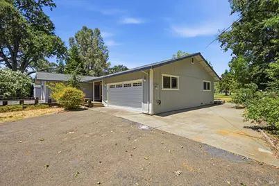 18158 Fishhook Court, Hidden Valley Lake, CA 95467 - Photo 4