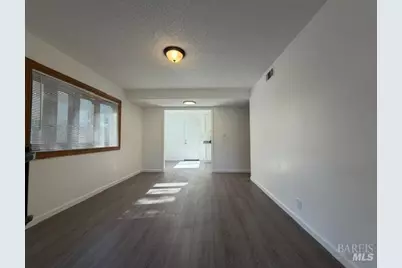 387 Tulip Street, Fairfield, CA 94533 - Photo 10