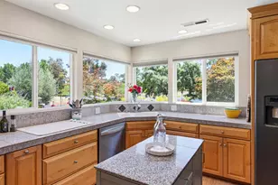 961 Chiquita Rd, Healdsburg, CA 95448 - Photo 8