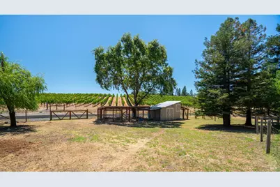 961 Chiquita Road, Healdsburg, CA 95448 - Photo 32