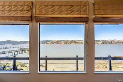 598 Cove Way, Benicia, CA 94510 - Photo 32