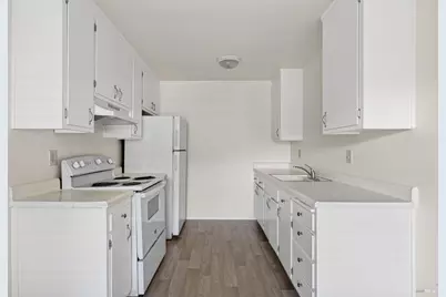 670 Lincoln Avenue, Napa, CA 94558 - Photo 8