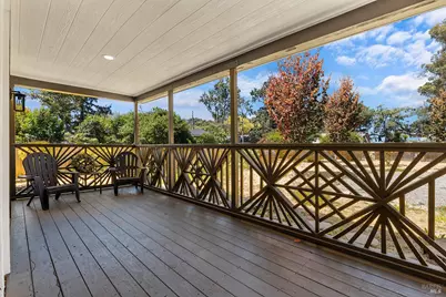 126 W Robles Avenue, Santa Rosa, CA 95407 - Photo 8