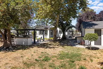 126 W Robles Avenue, Santa Rosa, CA 95407 - Photo 62